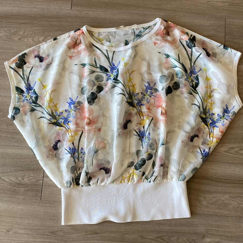 Ted Baker London Women’s Elegant Floral Top Blouson Silhouette Size 1 City